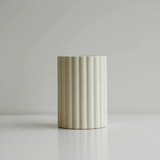 Daisy Cylinder Vase