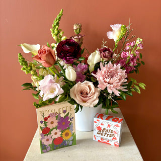 Valentine's Day Vase Arrangement (Preorder February 12-14)