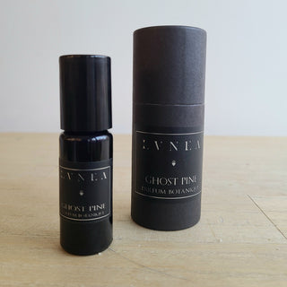 Natural Botanical Roll-on Perfume GHOST PINE